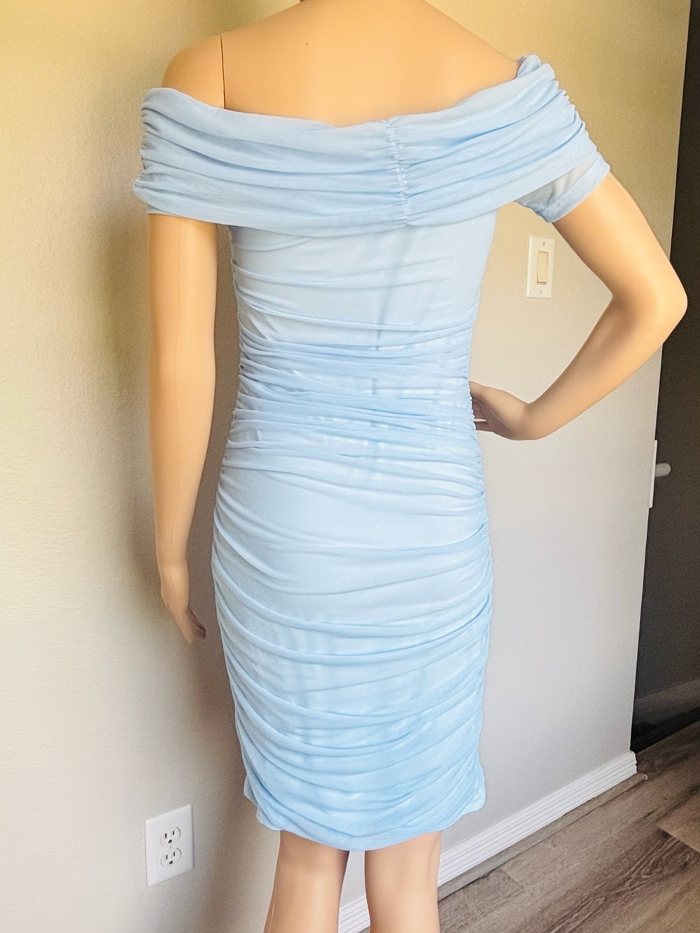 SHEIN Light Blue Pearl-Embellished Open Shoulder beaded Bodycon Dress - Picture 10 of 15